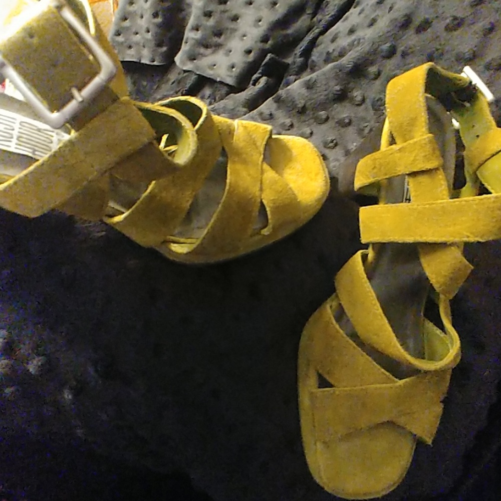 Rush Hour Green Suede Leather Heels 6B